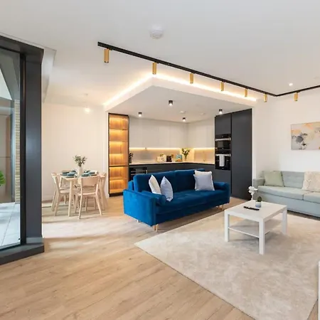 Ferienwohnung Bright 4 Bed London Living
